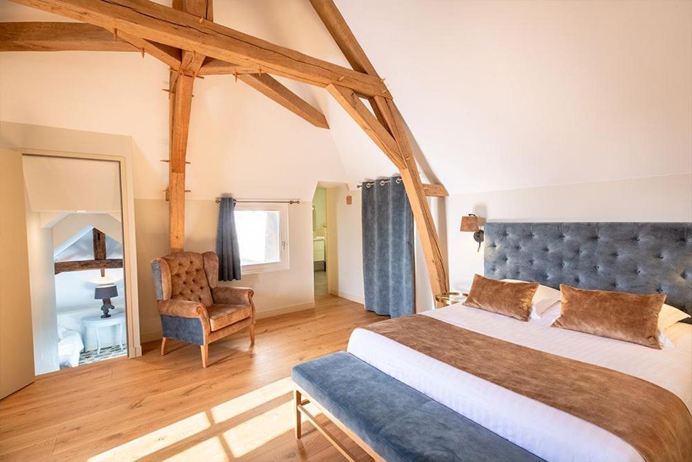 Hotel Haras De La Potardiere Crosmieres Exterior photo